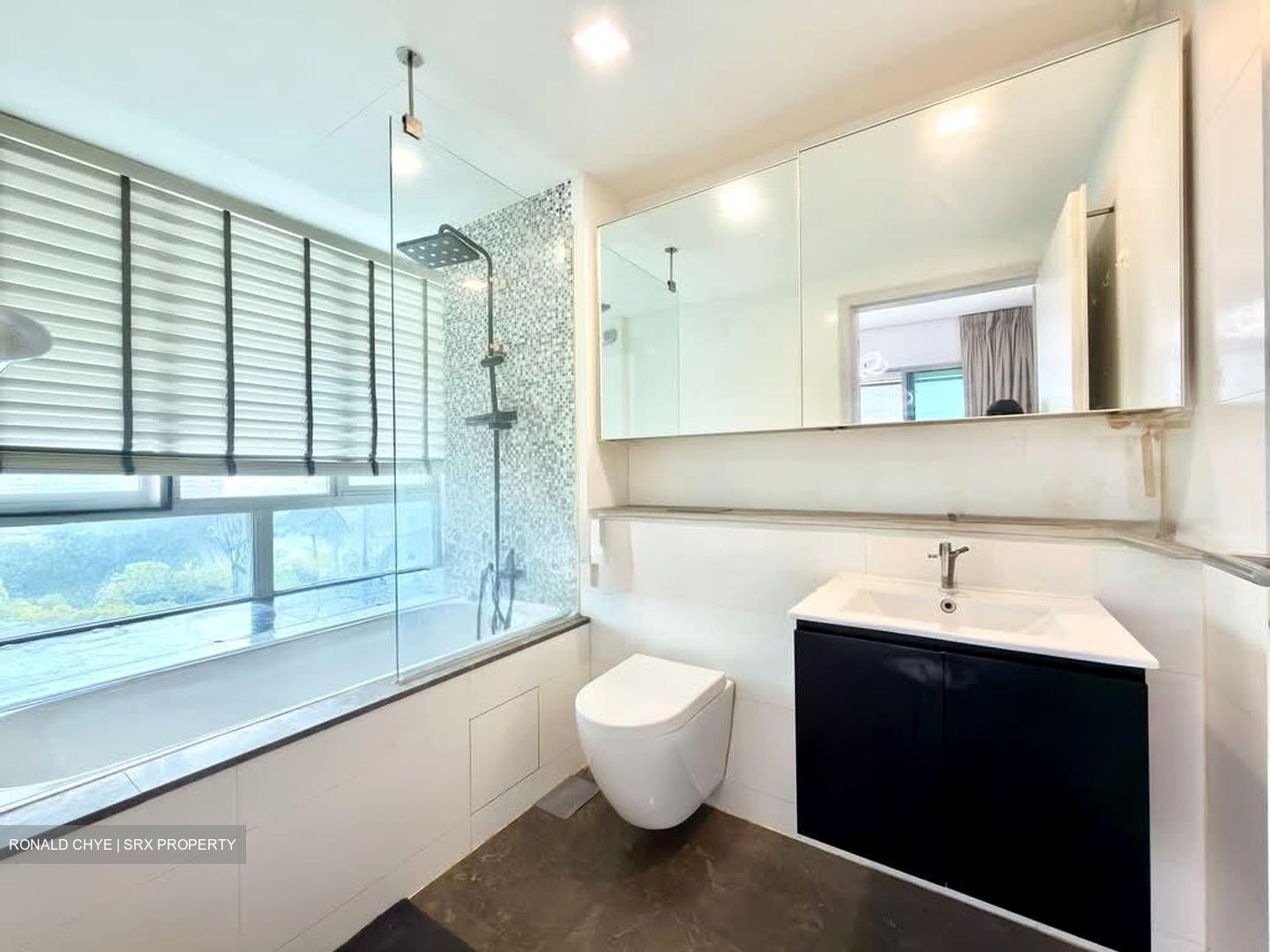 Livia (D18), Condominium #578671391